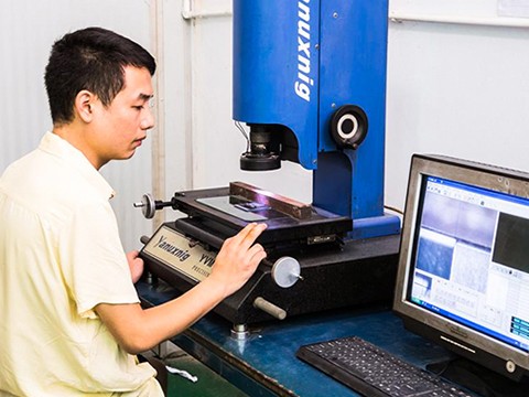 电子冲压件 电子冲压件